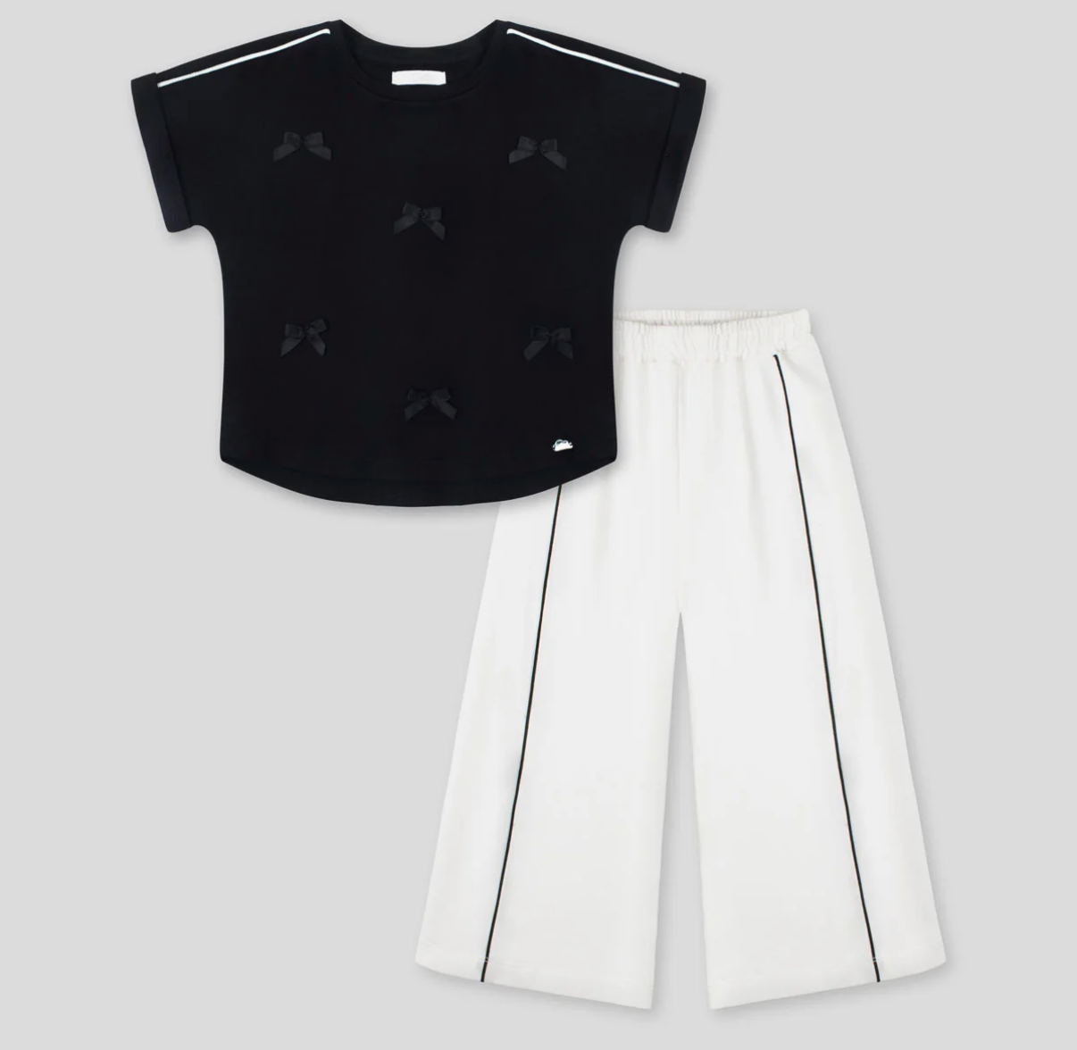 Black Bow Top & White Pants Set